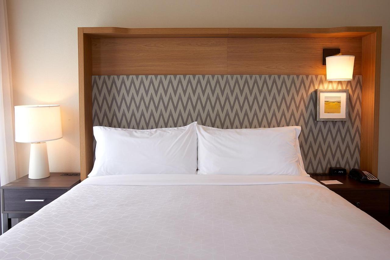 Hotel Downtown By Ihg 3*